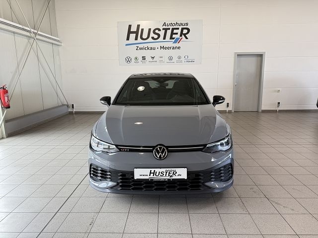 Volkswagen Golf 2.0 TSI DSG Golf VIII Style