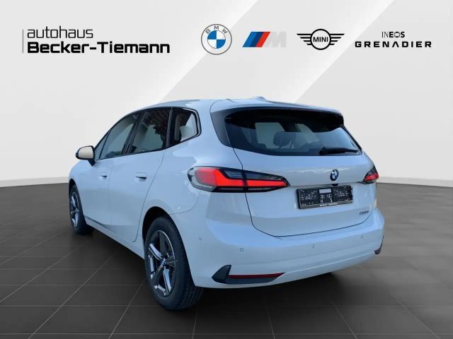 BMW 220 220i Active Tourer