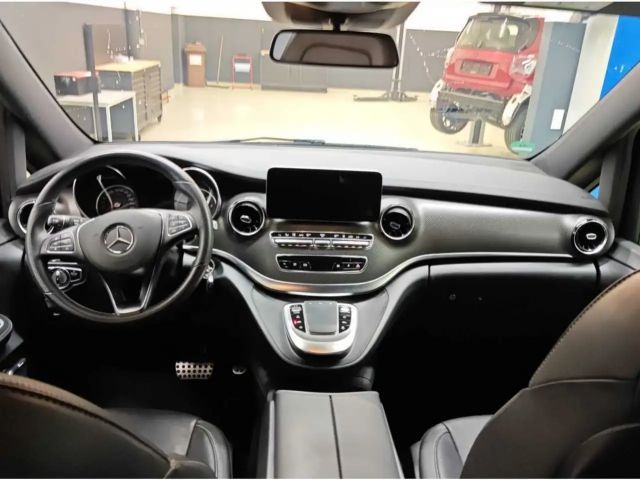 Mercedes-Benz V 300 4MATIC AMG Line AVANTGARDE