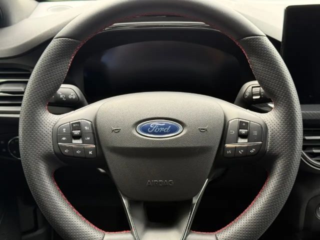 Ford Focus EcoBoost ST Line