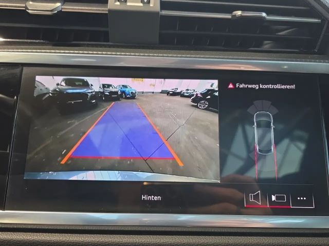 Audi Q3 35 TDI S-Line