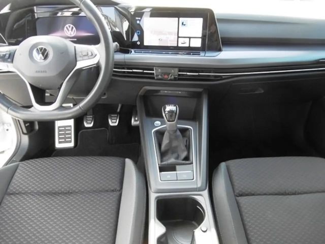 Volkswagen Golf 1.5 TSI Golf VIII