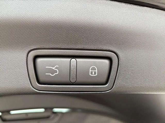 Alfa Romeo Stelvio AT8 Q4