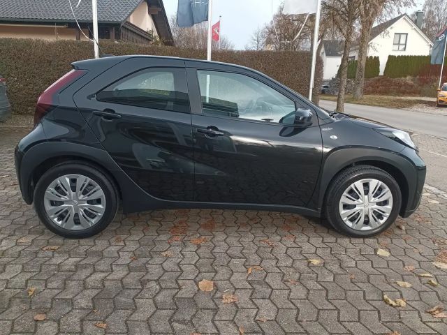 Toyota Aygo X Play X-play