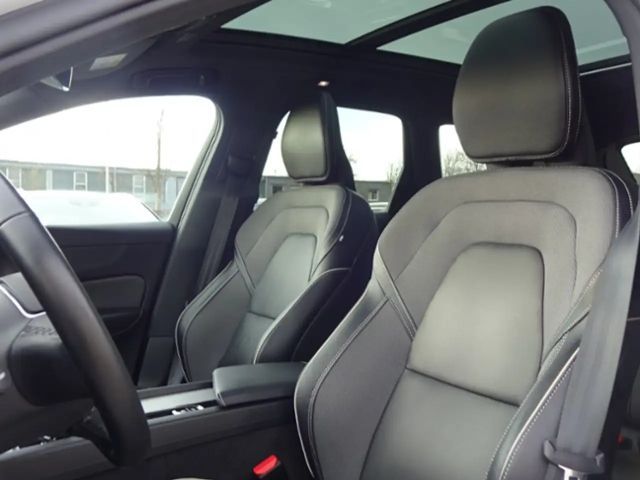 Volvo XC60 AWD R-Design T6