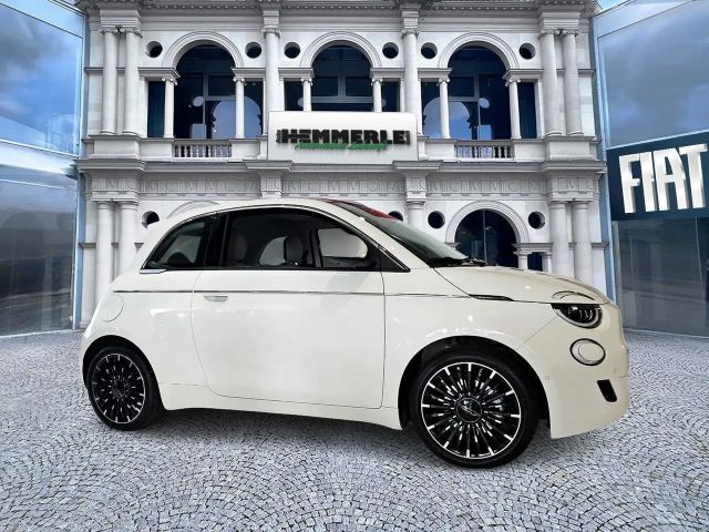 Fiat 500e La Prima by Bocelli