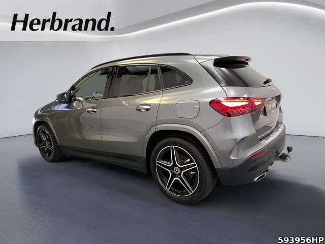 Mercedes-Benz GLA 200 AMG Line GLA 200 d