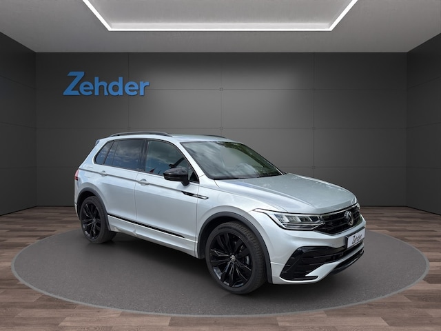 Volkswagen Tiguan Tiguan R-Line 2.0 l TDI SCR DSG AHK, Navi, Blac...