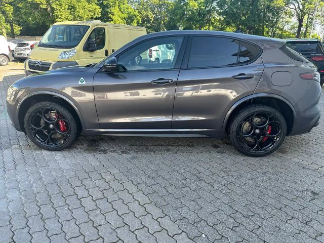 Alfa Romeo Stelvio Quadrifoglio Turbo