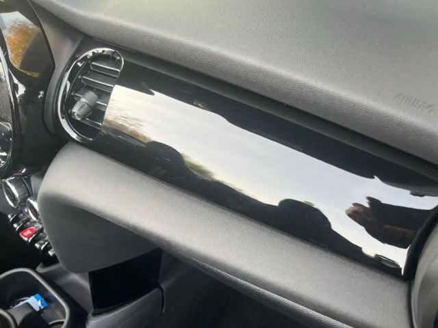 MINI John Cooper Works Cabrio JCW Trim/HUD/Navigation