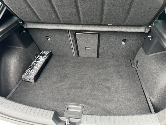 Cupra Leon 1.5 eTSI Paket XL, Beats, Matrix-LED, Navi