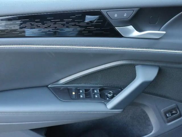 Volkswagen Tiguan Elegance Elegance IQ.Drive