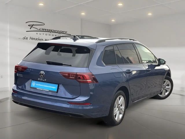 Volkswagen Golf 1.5 TSI Life Variant