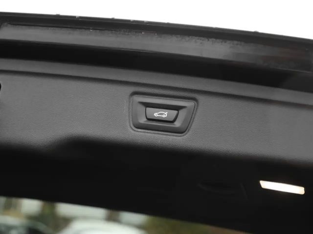 BMW 320 320e Touring