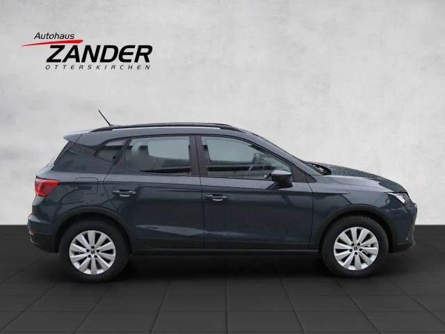 Seat Arona Reference