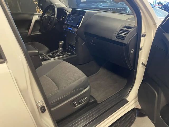 Toyota Land Cruiser Landcruiser AHV*elSitze*Kamera