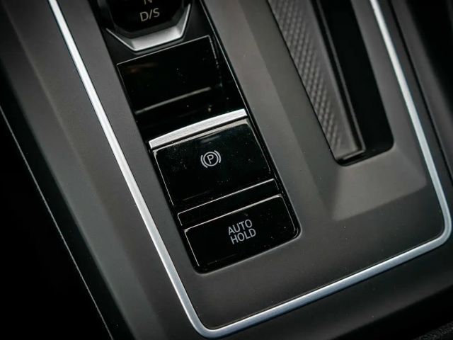 Volkswagen Golf DSG Life