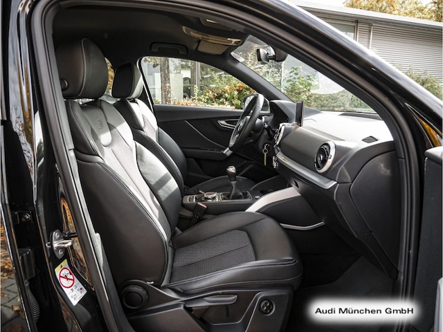 Audi Q2 30 TFSI S-Line