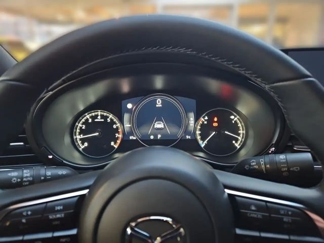 Mazda 3 2.5L Homura SkyActiv e-Skyactiv