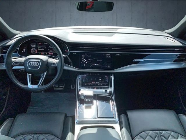 Audi SQ8 Quattro