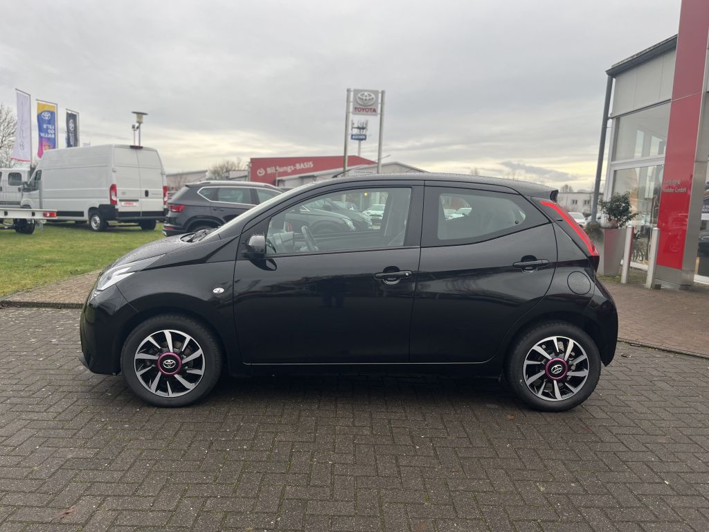 Toyota Aygo 5-deurs Play X-play