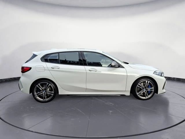 BMW 135 135i Sedan xDrive