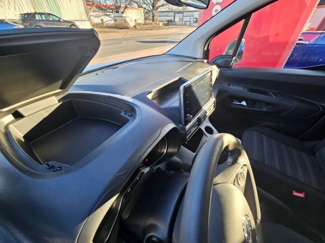 Opel Combo Edition  Allwetterreifen / NAVI / Sitzheizung