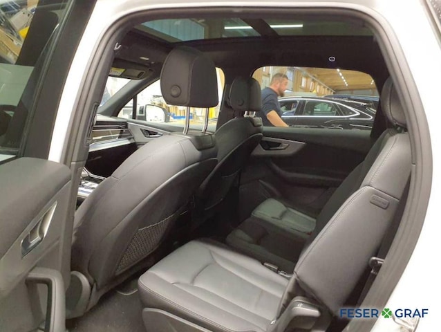 Audi Q7 45 TDI Quattro S-Line