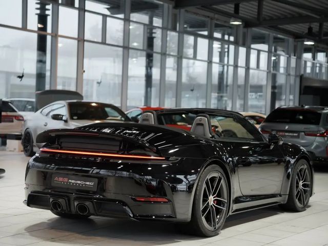 Porsche 911 4 Cabrio Carrera GTS