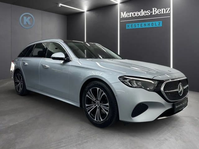 Mercedes-Benz E 200 AVANTGARDE Estate