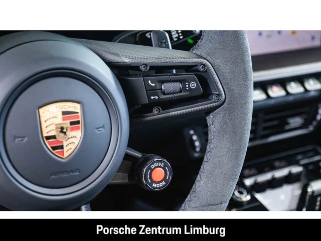 Porsche 992 Cabrio Carrera