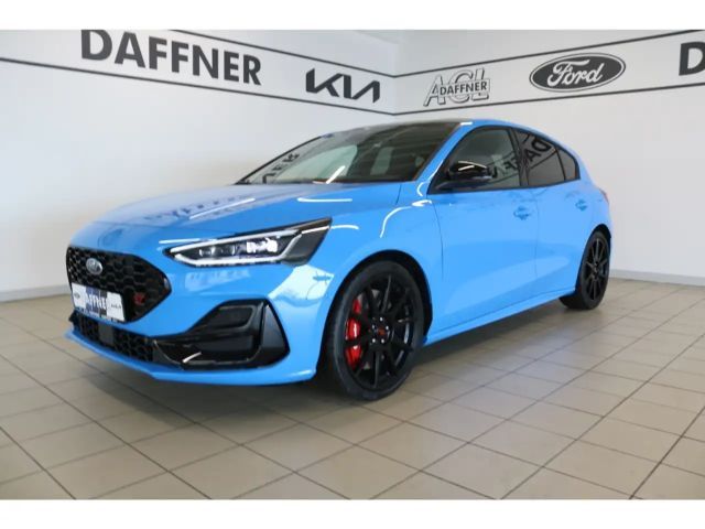 Ford Focus ST Line