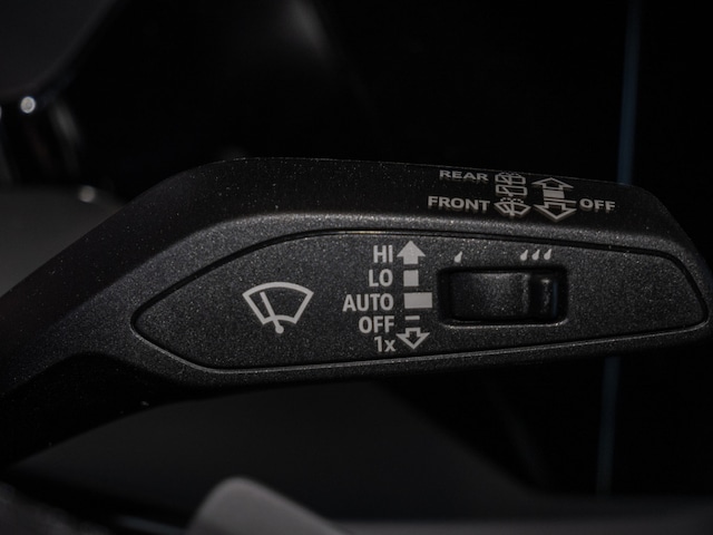 Audi A3 30 TFSI S-Line S-Tronic Sportback