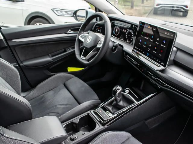 Volkswagen Golf 1.5 TSI Style