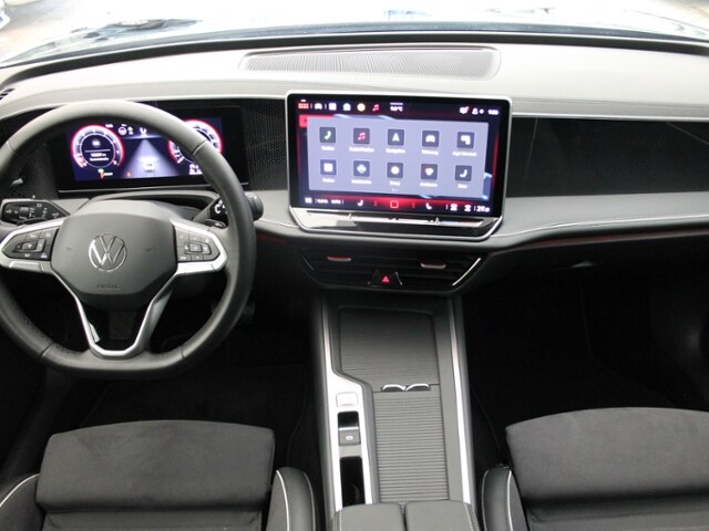 Volkswagen Passat 1.5 eTSI DSG Variant