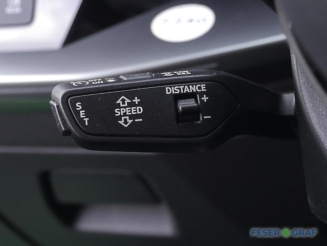 Audi RS3 Quattro S-Tronic Sedan