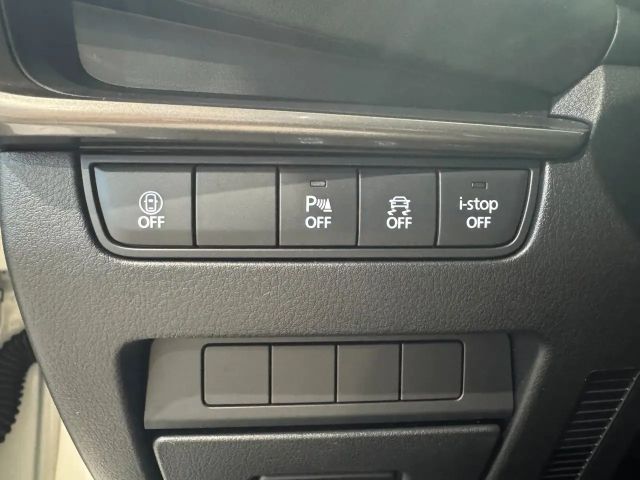 Mazda 3 Autom. Navigation/Head-Up Display/LED/PDC/ACC