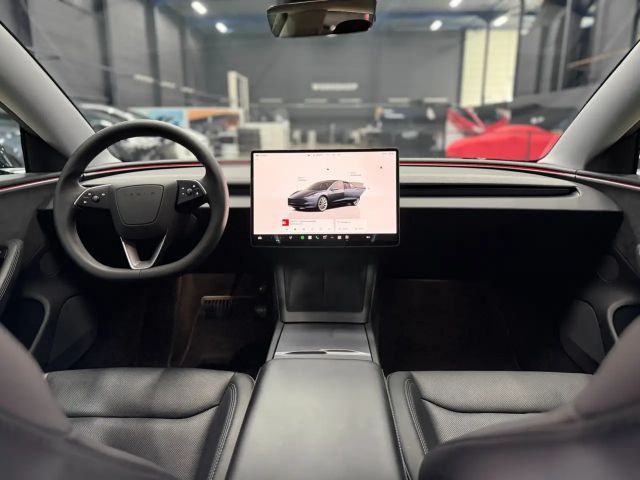 Tesla Model 3 AWD Long Range