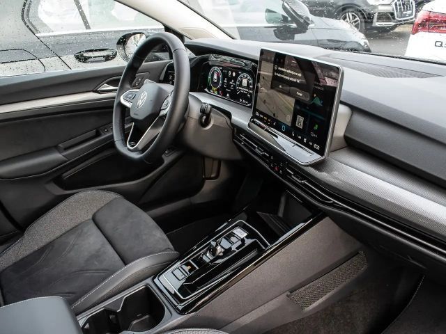 Volkswagen Golf DSG Style eHybrid