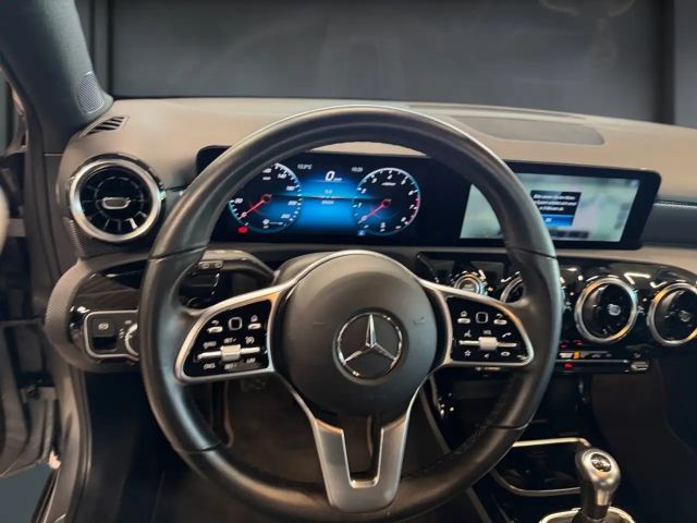 Mercedes-Benz A 160 Progressive