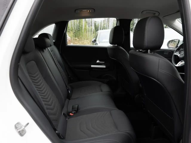 Mercedes-Benz B 200 B 200 d Progressive