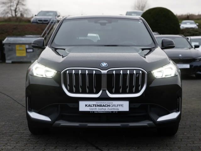 BMW X1 xDrive30 AHK LED NAVI KAMERA SHZ PDC KEYLESS