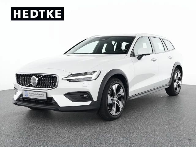 Volvo V60 AWD Plus