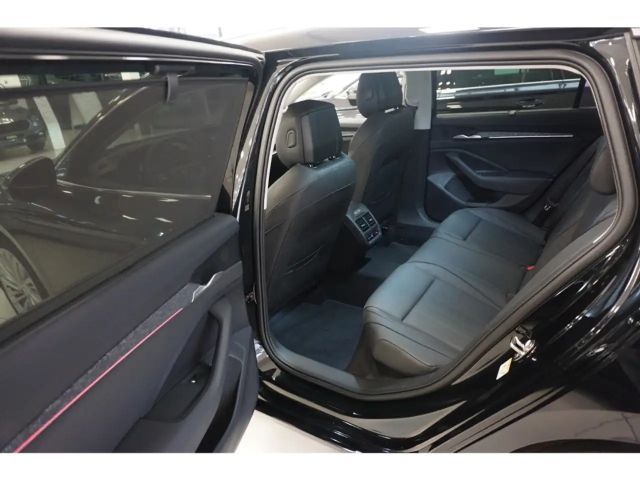 Skoda Superb 1.5 TSI Combi Selection