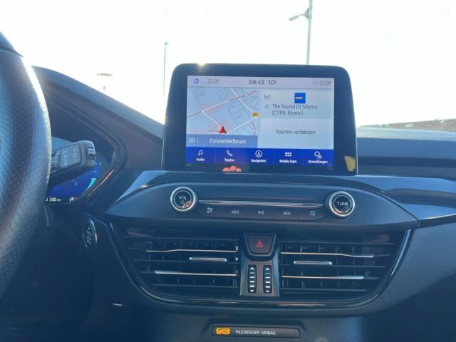 Ford Focus ST Line Wagon