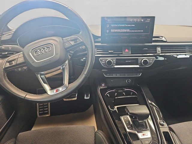 Audi S4 Avant Quattro