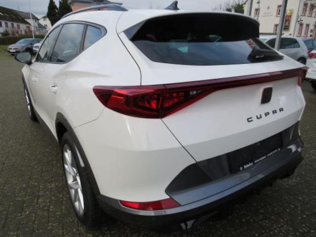 Cupra Formentor ACC LED Keyless 18" Light-Assist PDC