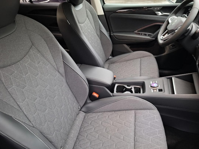 Volkswagen Tiguan 1.5 eTSI Plus