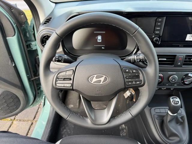 Hyundai i10 1.0