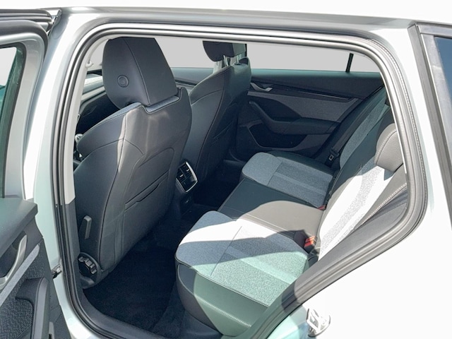 Skoda Octavia Combi Selection